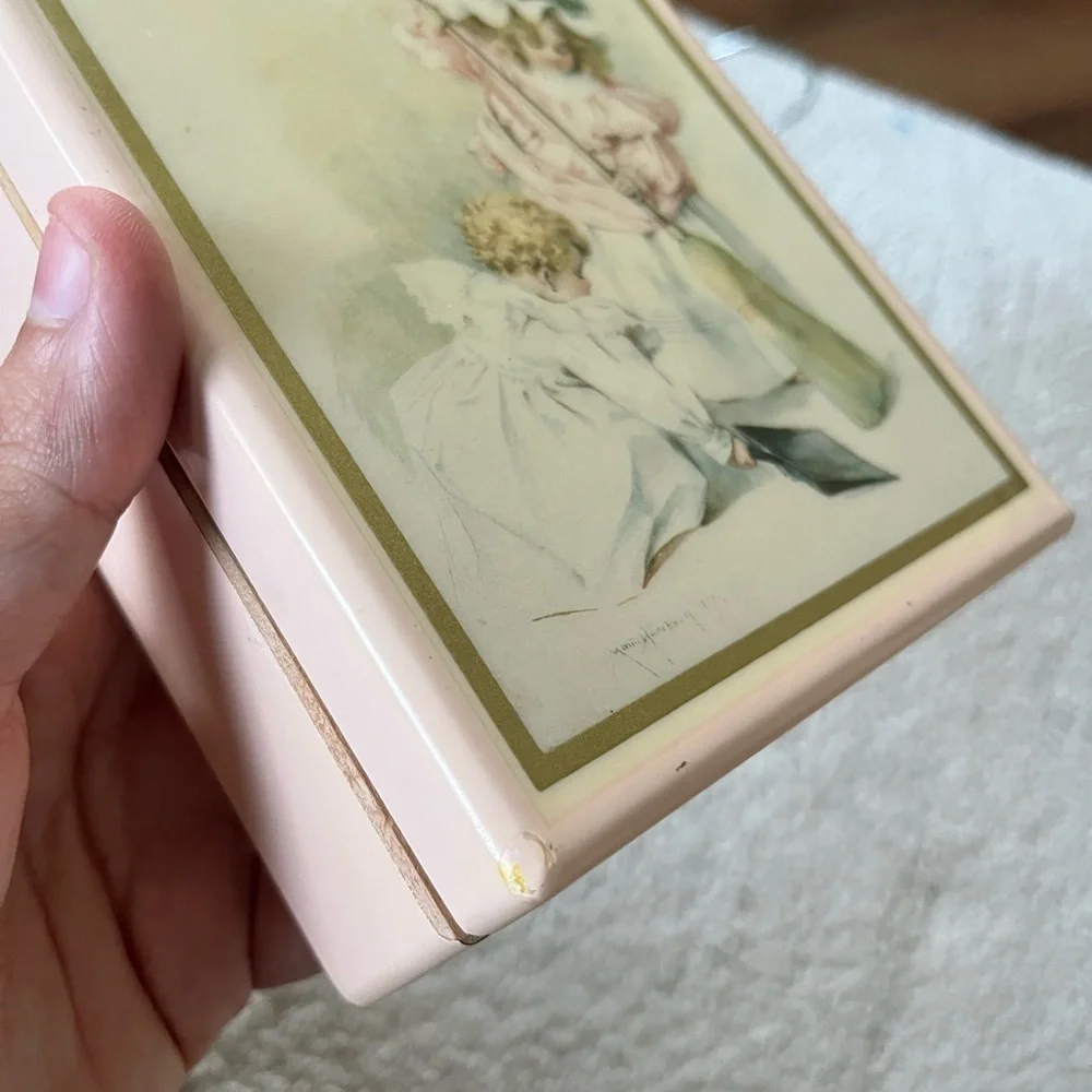 Jewelry Vintage box with music Decorative Box with Children Illustration